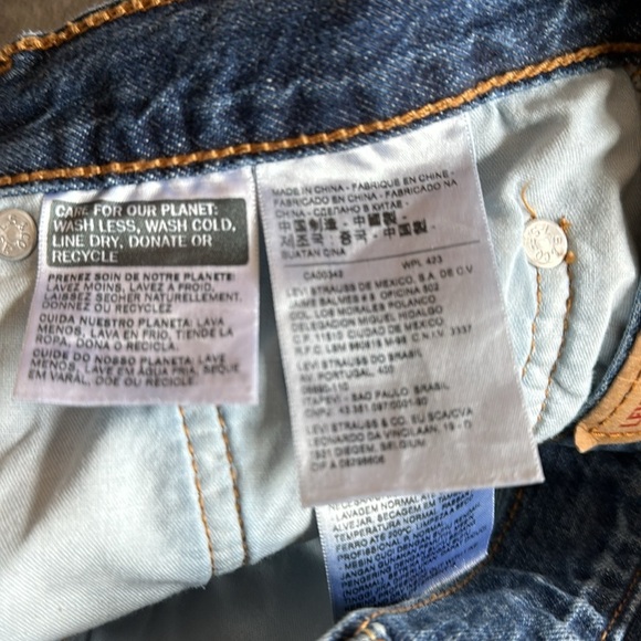 Levi’s 501T Taper Button Fly Denim Jeans Distressed size 29W 28L - Picture 6 of 8